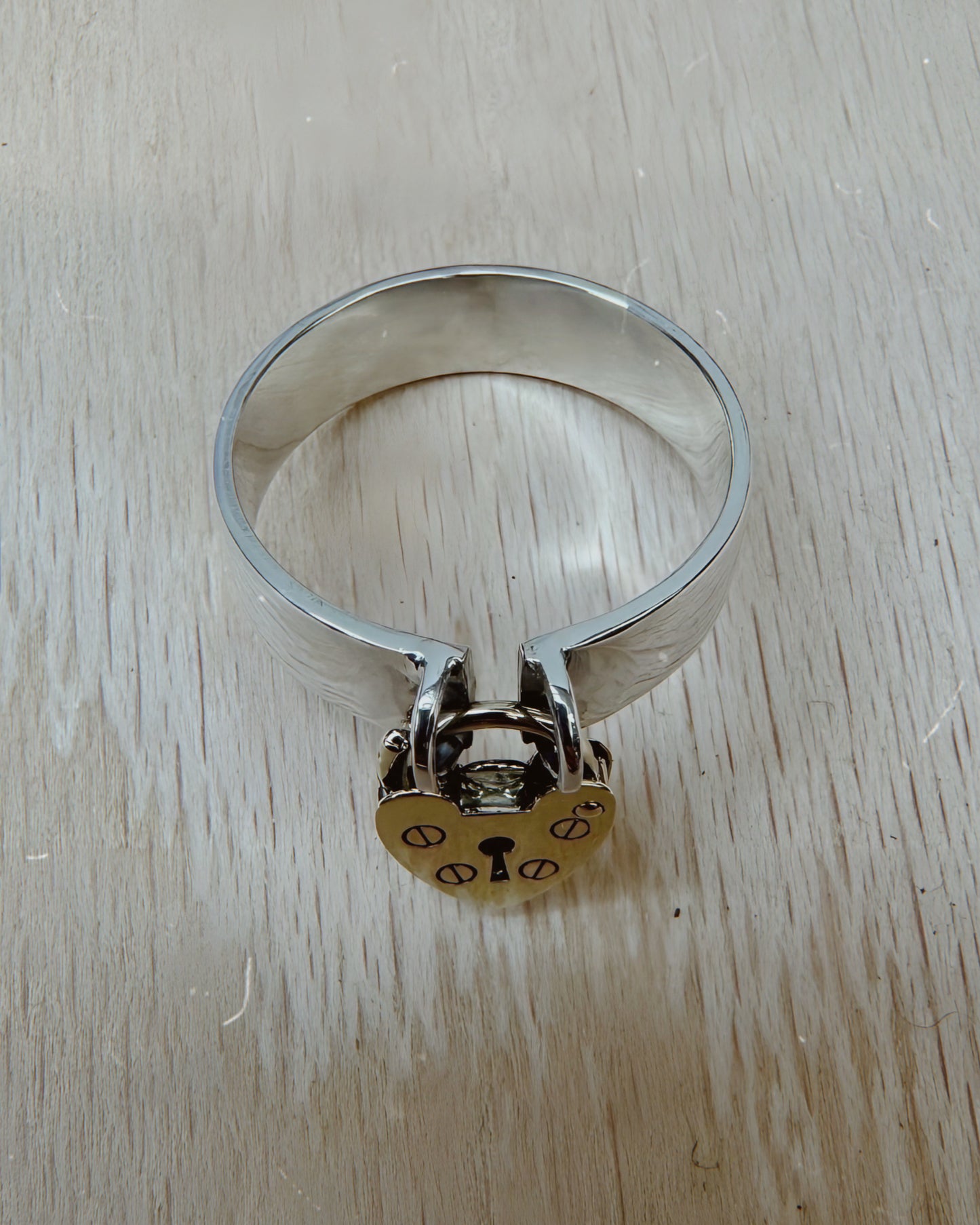 The Lock Ring